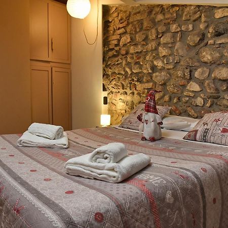 Prigioni House Bed & Breakfast Peschiera del Garda Exterior photo